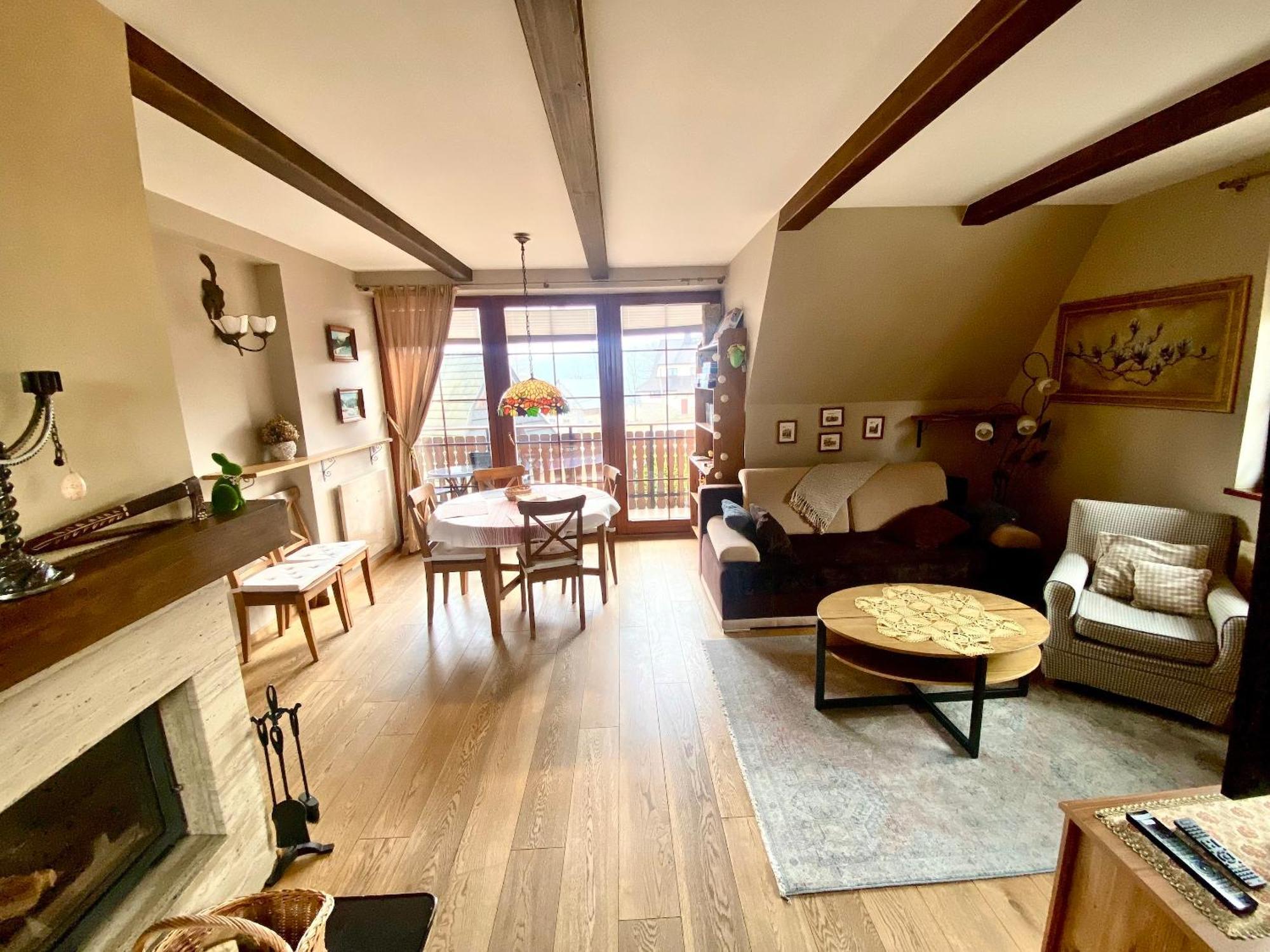 Apartment Tiffany Nowe Bystre Bagian luar foto
