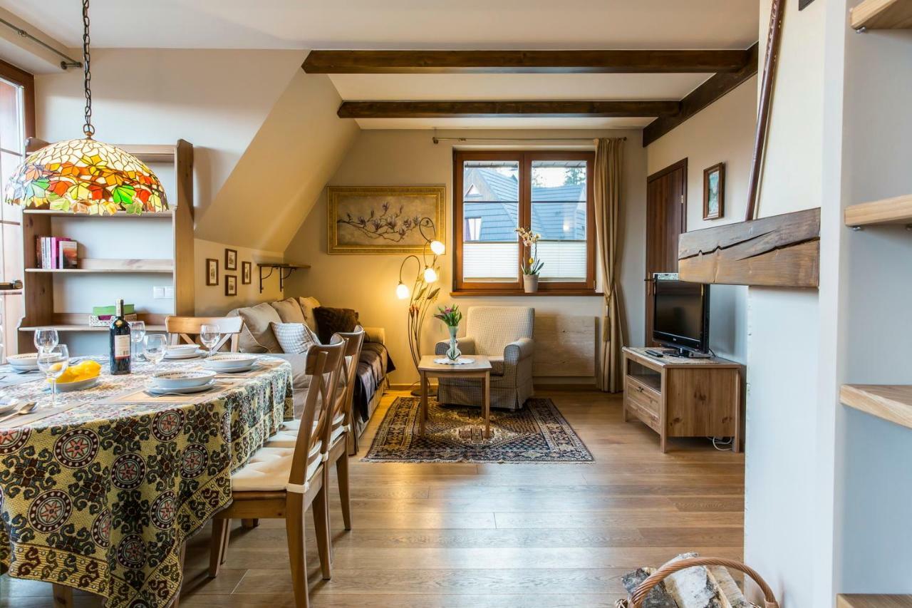 Apartment Tiffany Nowe Bystre Bagian luar foto